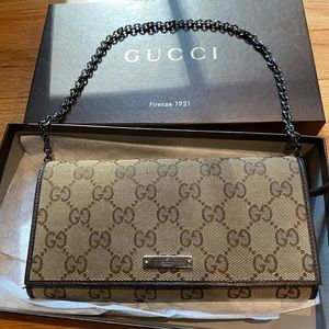 Authentic Gucci Wallet with Chain